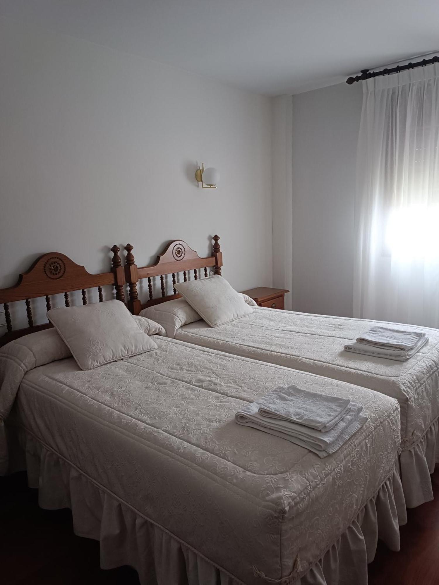 Montanes Otel Santillana del Mar Dış mekan fotoğraf
