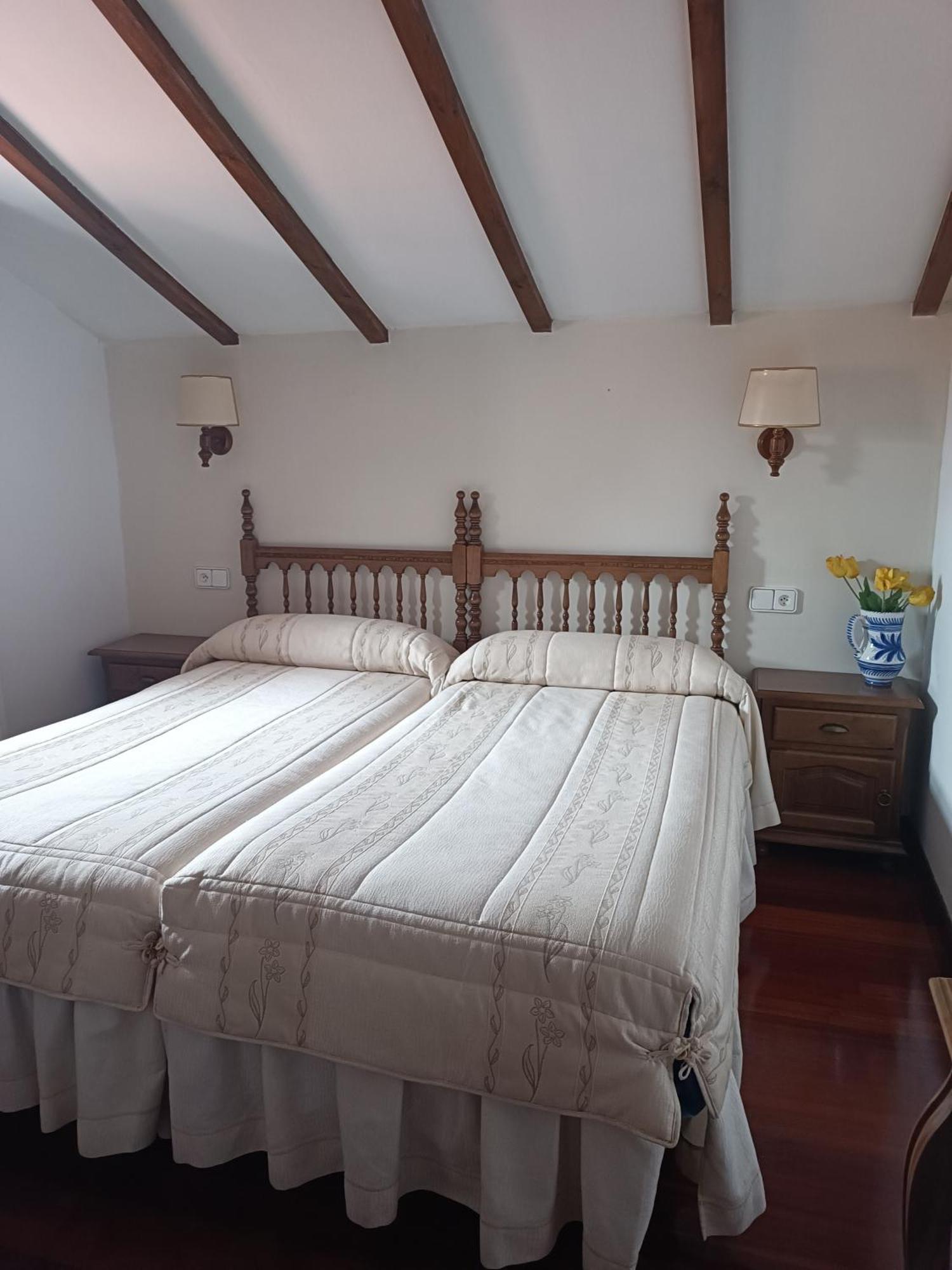 Montanes Otel Santillana del Mar Dış mekan fotoğraf